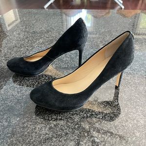Ivanka Trump suede black round toe heels